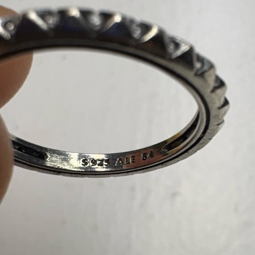Pandora ME Pyramids Ring - Picture 3 of 4